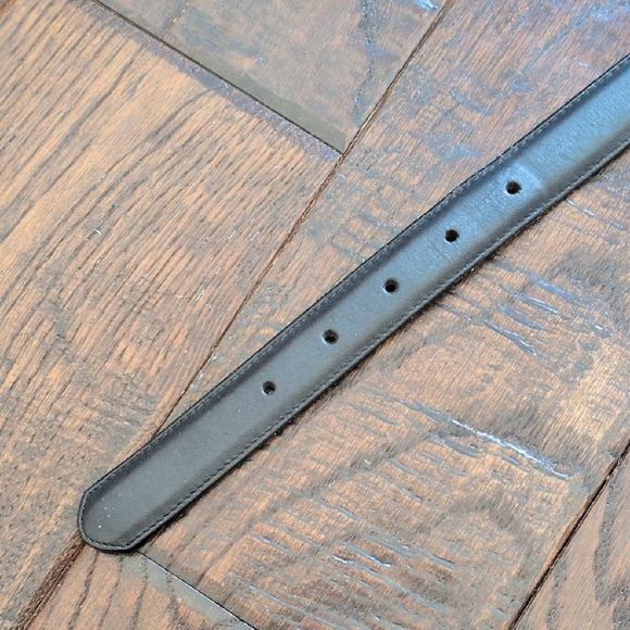 LANDS' END I Narrow Black Leather Belt with Solid Brass Buckle, 38/95 - Picture 4 of 10